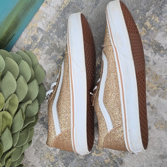 Vans Juniors Glitter Gold Old Skool Sneakers - Picture 3 of 11